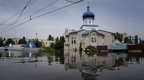 UN complains Russia won’t let aid workers into areas hit by dam collapse in southern Ukraine